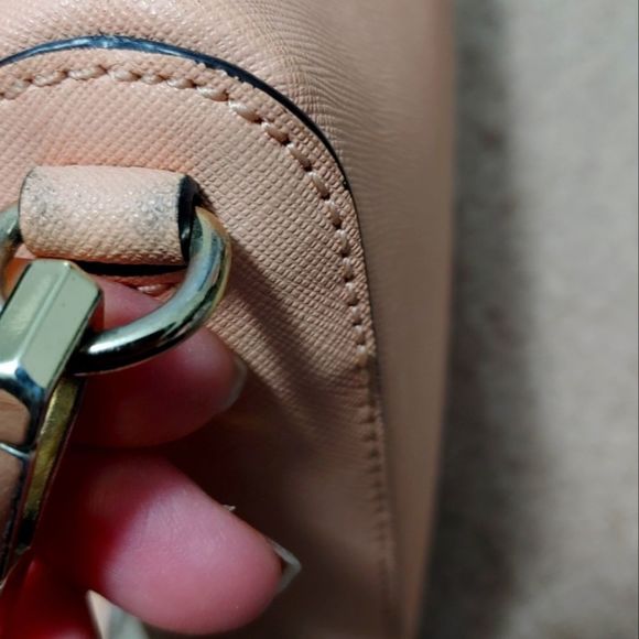 REBECCA MINKOFF AVERY CROSSBODY CHAIN STRAP - Picture 5 of 5